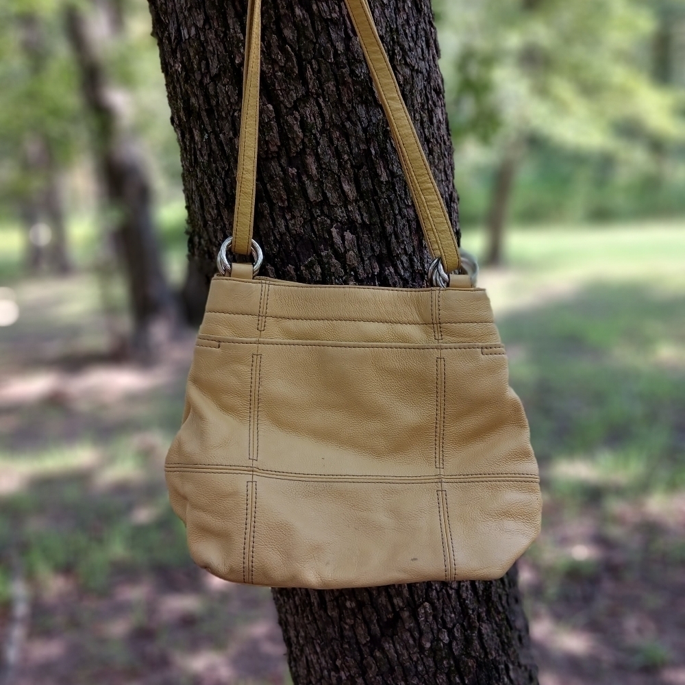 Beautiful Tignanello Butter Yellow Leather Bag.